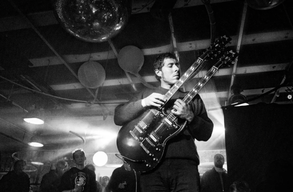 The solo project of Pierre Bujeau, the guitarist from Tanz Mein Herz and Omertà, known as Megabasse. He is connected to the label Standard Infi and runs his own print studio, Ateliers Dénudés.&nbsp;